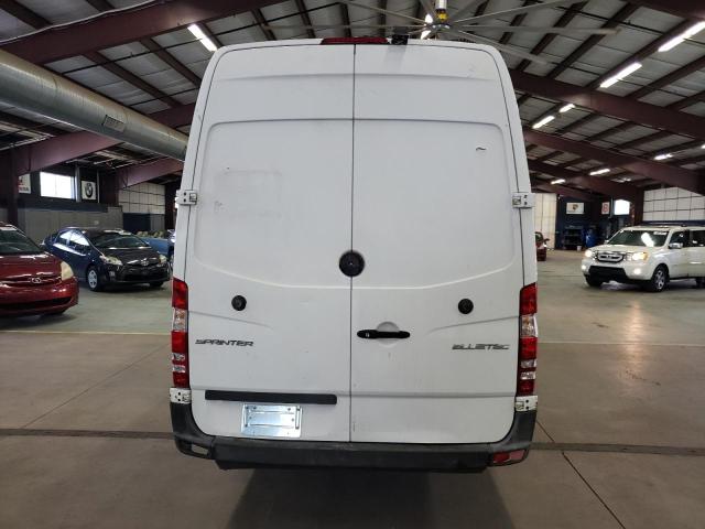 WD3PE8DC0E5874520 - 2014 MERCEDES-BENZ SPRINTER 2500 WHITE photo 6