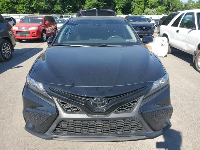 4T1G11AK5PU119520 - 2023 TOYOTA CAMRY SE NIGHT SHADE BLACK photo 5
