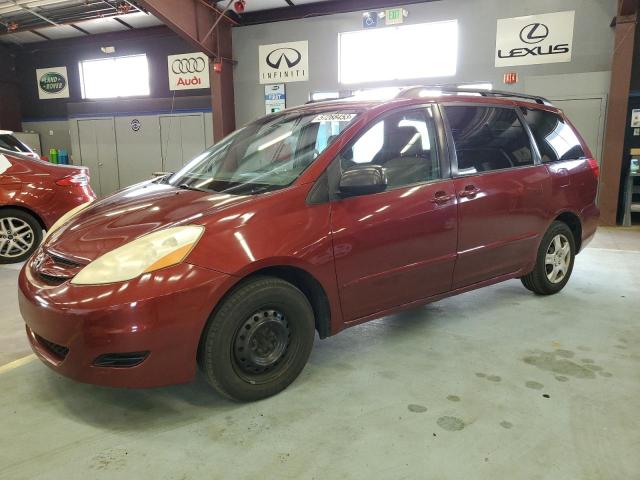 5TDZK23C69S245852 - 2009 TOYOTA SIENNA CE RED photo 1