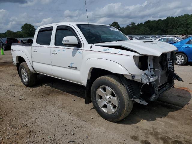 5TFJU4GN5EX053616 - 2014 TOYOTA TACOMA DOUBLE CAB PRERUNNER WHITE photo 4