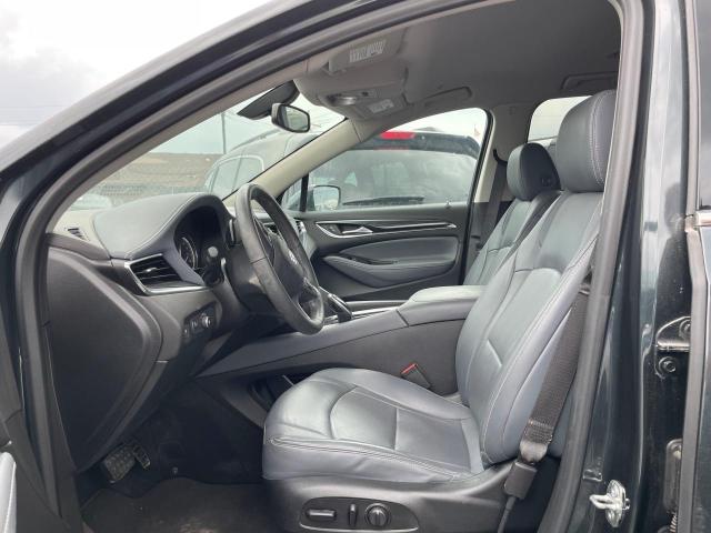 5GAERBKW6LJ225192 - 2020 BUICK ENCLAVE ESSENCE GRAY photo 5