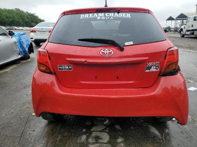 VNKKTUD39FA028045 - 2015 TOYOTA YARIS RED photo 6