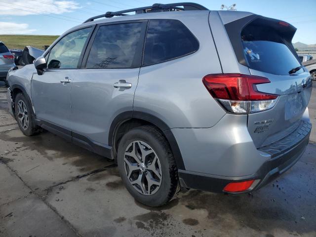 JF2SKAEC2KH449651 - 2019 SUBARU FORESTER PREMIUM Серебристый фото 2
