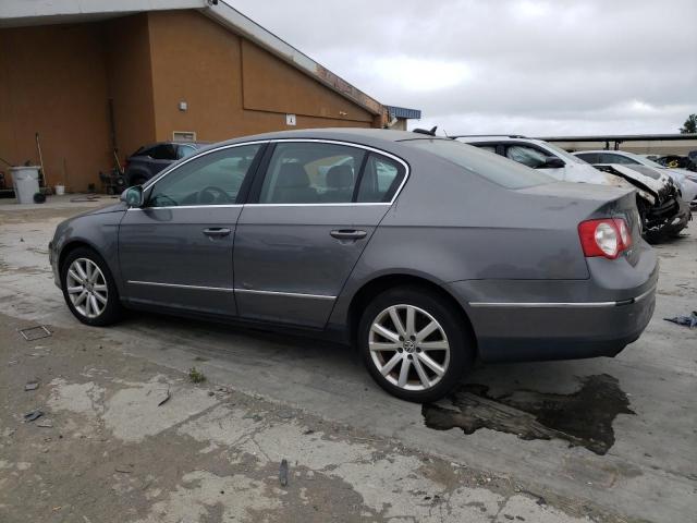 WVWEK73C16P073196 - 2006 VOLKSWAGEN PASSAT 2.0T LUXURY GRAY photo 2