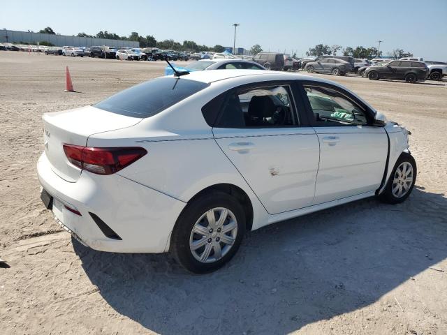 3KPA24AD7NE465896 - 2022 KIA RIO LX WHITE photo 3