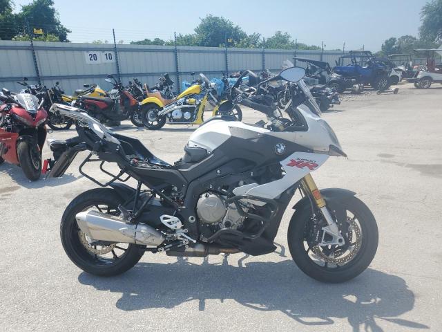 WB10D1301GZ462947 - 2016 BMW S 1000 XR WHITE photo 1