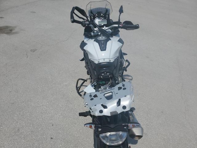 WB10D1301GZ462947 - 2016 BMW S 1000 XR WHITE photo 6