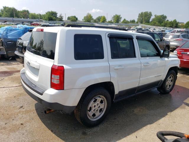 1C4NJPBAXFD138521 - 2015 JEEP PATRIOT SPORT WHITE photo 3