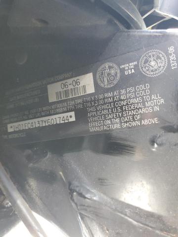 1HD1FC4137Y601744 - 2007 HARLEY-DAVIDSON FLHTCUI 黑色 照片 8