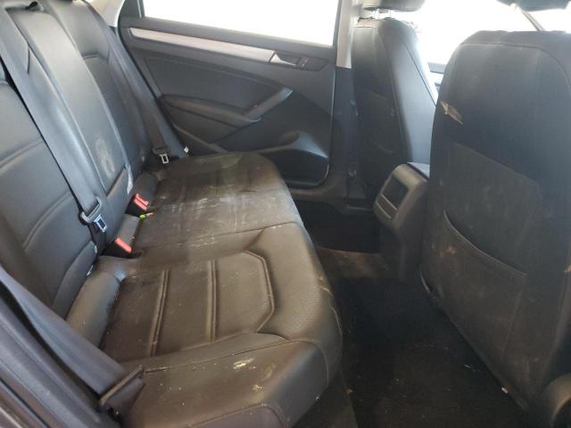 1VWAT7A33FC004657 - 2015 VOLKSWAGEN PASSAT S GRAY photo 10