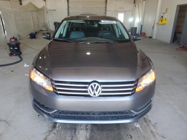 1VWAT7A33FC004657 - 2015 VOLKSWAGEN PASSAT S GRAY photo 5