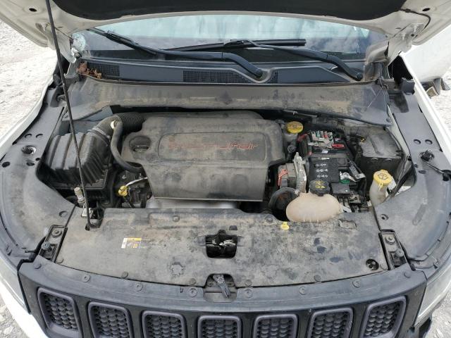 3C4NJDDB8KT671248 - 2019 JEEP COMPASS TRAILHAWK WHITE photo 11