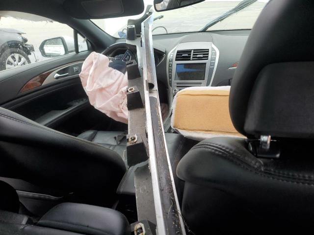 3LN6L5F90HR605065 - 2017 LINCOLN MKZ RESERVE ვერცხლისფერი ფოტო 8