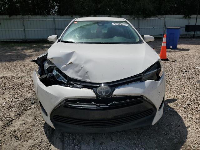 5YFBURHE7JP842990 - 2018 TOYOTA COROLLA L თეთრი ფოტო 5