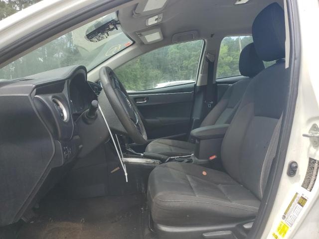 5YFBURHE7JP842990 - 2018 TOYOTA COROLLA L თეთრი ფოტო 7