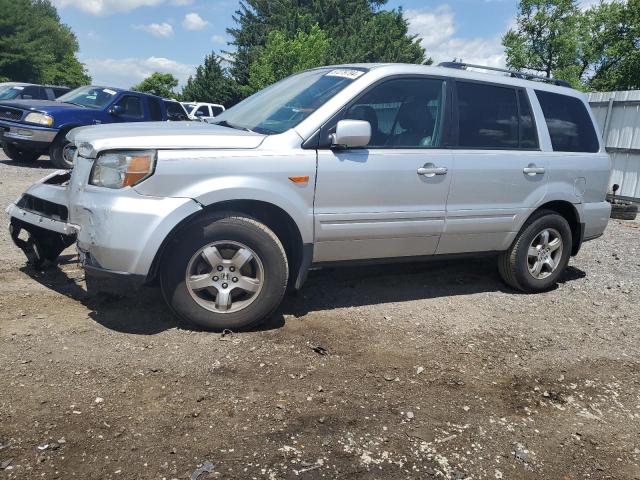 2HKYF18546H563085 - 2006 HONDA PILOT EX SILVER photo 1