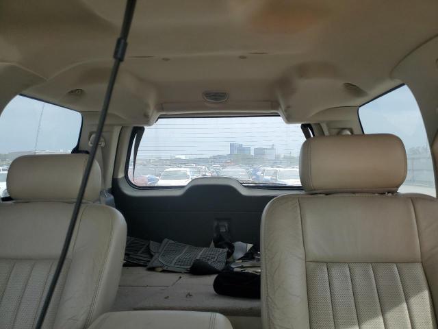 5LMFU28R14LJ00361 - 2004 LINCOLN NAVIGATOR GOLD photo 10