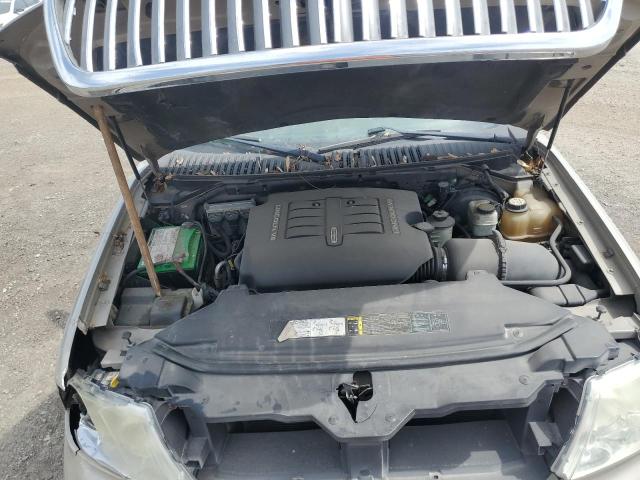 5LMFU28R14LJ00361 - 2004 LINCOLN NAVIGATOR GOLD photo 12