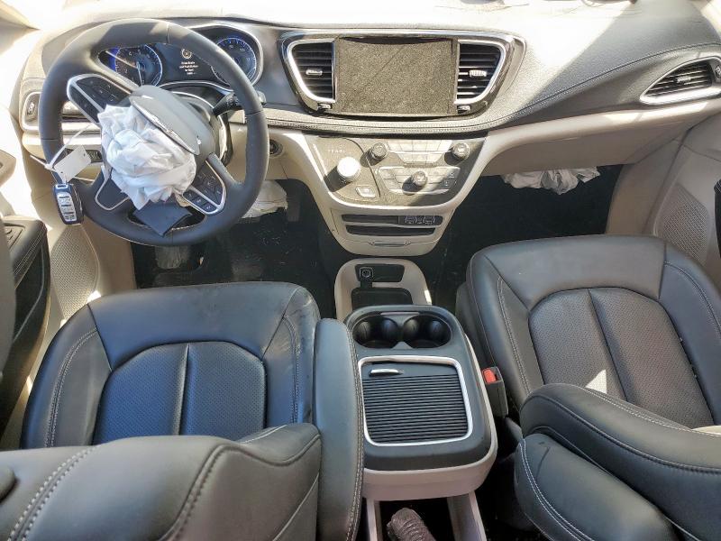 2C4RC1BG3PR629587 - 2023 CHRYSLER PACIFICA TOURING L WHITE photo 8