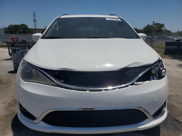 2C4RC1BGXHR688430 - 2017 CHRYSLER PACIFICA TOURING L WHITE photo 5
