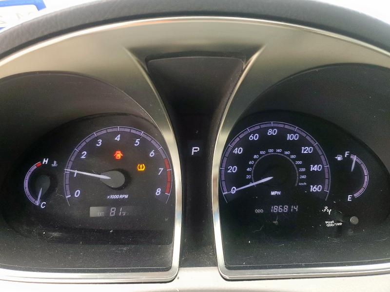 4T1BK3DB8BU398176 - 2011 TOYOTA AVALON BASE WHITE photo 9