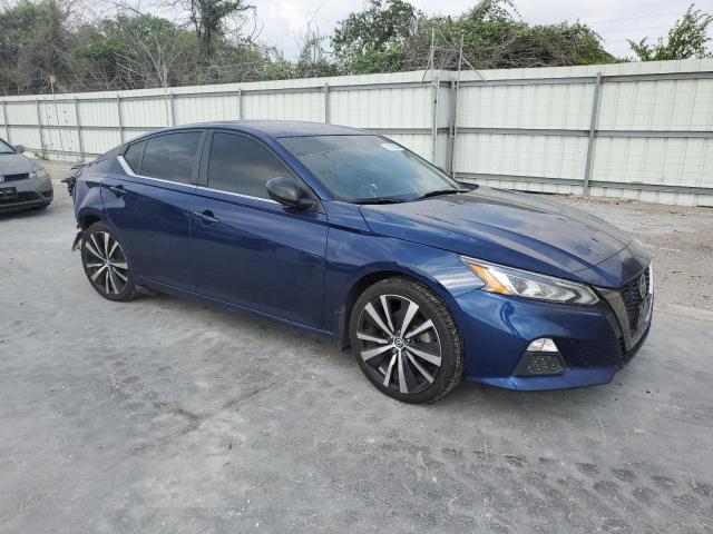 1N4BL4CV9NN367736 - 2022 NISSAN ALTIMA SR BLUE photo 4