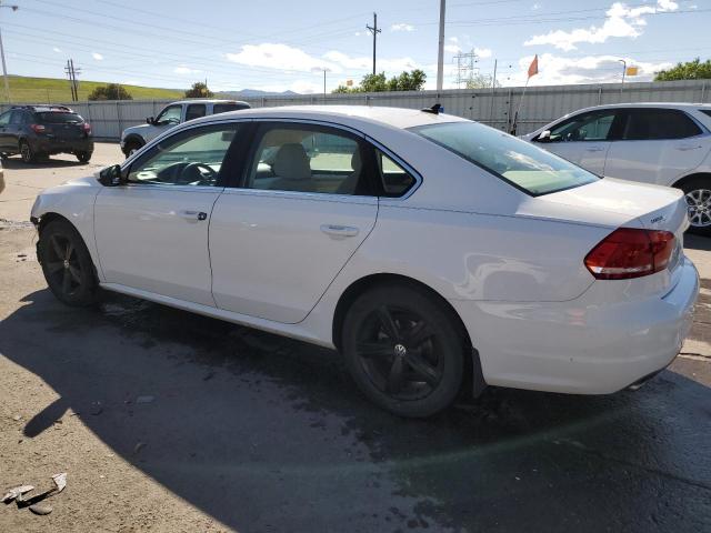 1VWBP7A36CC038905 - 2012 VOLKSWAGEN PASSAT SE 白色 照片 2