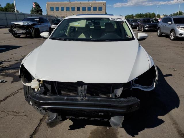 1VWBP7A36CC038905 - 2012 VOLKSWAGEN PASSAT SE 白色 照片 5