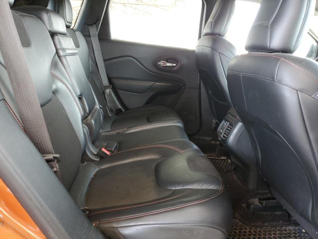 1C4PJMBS7GW193627 - 2016 JEEP CHEROKEE TRAILHAWK ORANGE photo 11