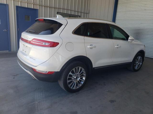 5LMCJ3D95HUL39497 - 2017 LINCOLN MKC RESERVE WHITE photo 3