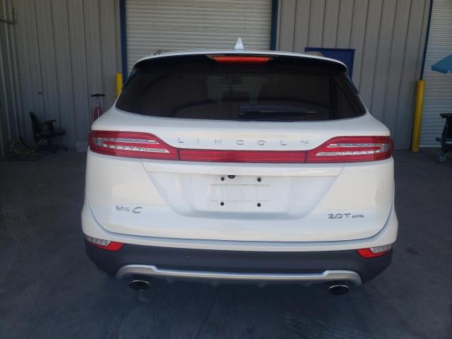 5LMCJ3D95HUL39497 - 2017 LINCOLN MKC RESERVE WHITE photo 6