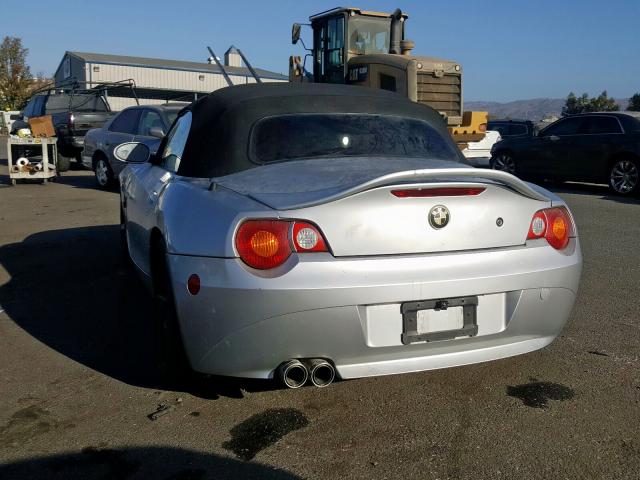 4USBT33453LS42294 - 2003 BMW Z4 2.5  photo 3