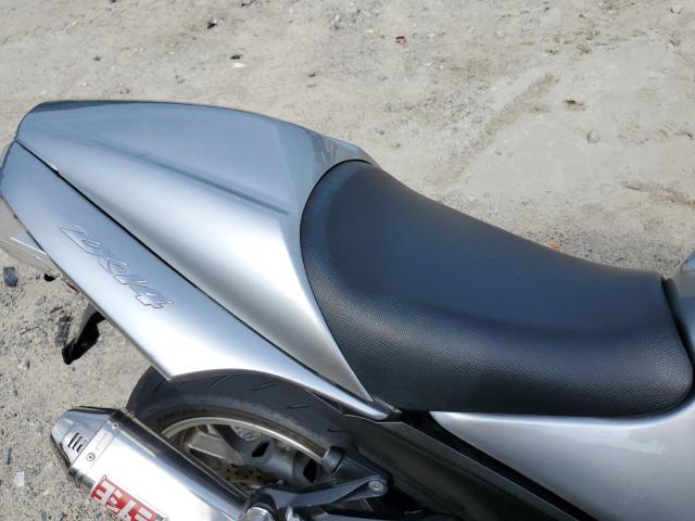 JKBZXNC138A002955 - 2008 KAWASAKI ZX1400 C SILVER photo 6