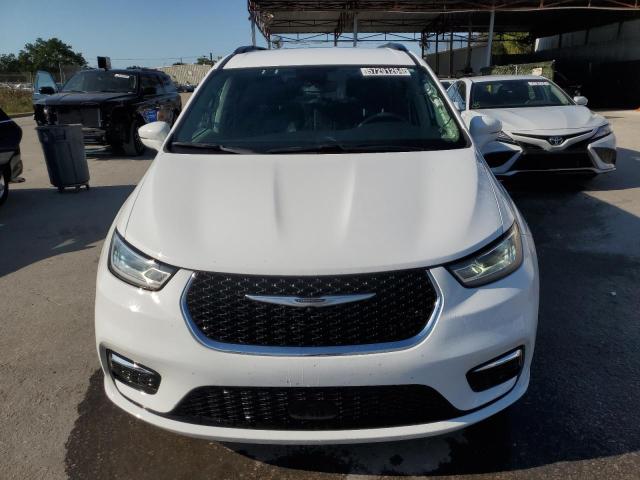 2C4RC1BG8NR218375 - 2022 CHRYSLER PACIFICA TOURING L WHITE photo 5