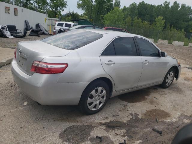4T4BE46K38R022431 - 2008 TOYOTA CAMRY CE SILVER photo 3
