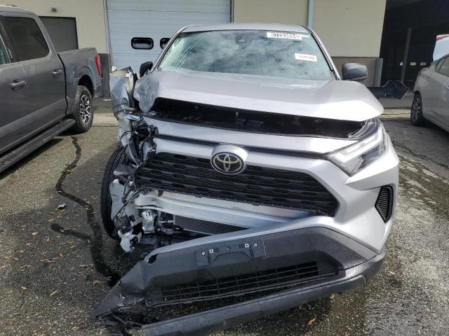 2T3F1RFV9RW430486 - 2024 TOYOTA RAV4 LE SILVER photo 5