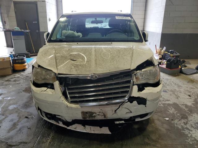 2A4RR5D18AR278420 - 2010 CHRYSLER TOWN & COU TOURING 白色 照片 5