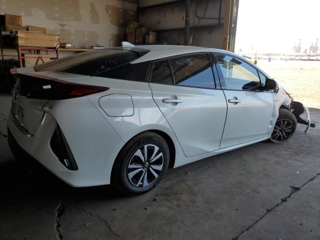 JTDKARFP5J3085321 - 2018 TOYOTA PRIUS PRIM 白色 照片 3