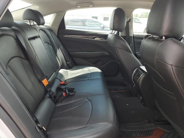 1G4ZP5SZ9JU128027 - 2018 BUICK LACROSSE ESSENCE ვერცხლისფერი ფოტო 10