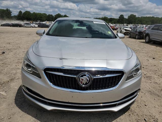 1G4ZP5SZ9JU128027 - 2018 BUICK LACROSSE ESSENCE SILVER photo 5