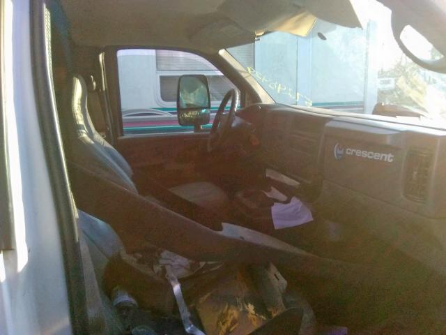 1GBJG31U271205914 - 2007 CHEVROLET EXPRESS G3500  photo 5