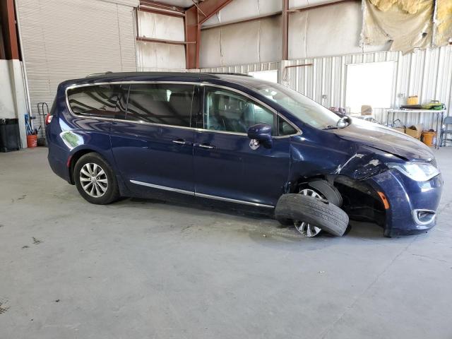 2C4RC1BG7HR527615 - 2017 CHRYSLER PACIFICA TOURING L BLUE photo 4