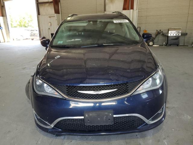 2C4RC1BG7HR527615 - 2017 CHRYSLER PACIFICA TOURING L BLUE photo 5