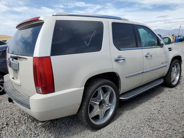 1GYFK638X8R245088 - 2008 CADILLAC ESCALADE LUXURY WHITE photo 3