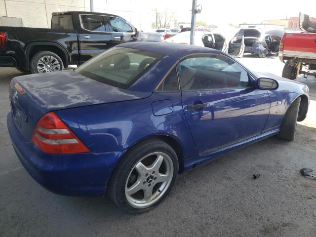 WDBKK47F8YF146643 - 2000 MERCEDES-BENZ SLK 230 KOMPRESSOR BLUE photo 3