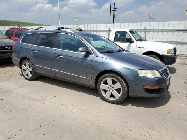 WVWXK73C69E015545 - 2009 VOLKSWAGEN PASSAT WAGON TURBO GRAY photo 4