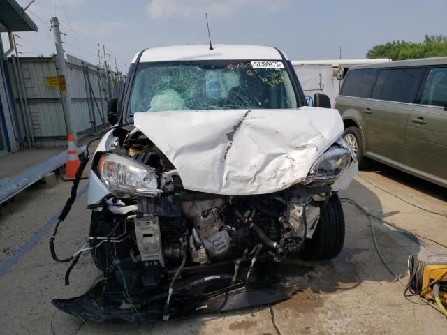 ZFBERFAB4H6E41675 - 2017 RAM PROMASTER თეთრი ფოტო 5