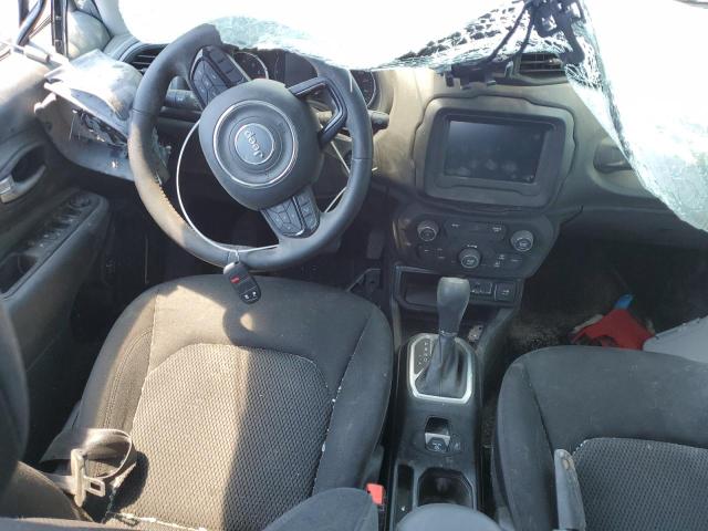 ZACNJABB5KPK39898 - 2019 JEEP RENEGADE LATITUDE SILVER photo 8