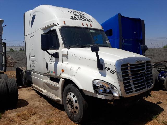 3AKJGLDR6HSHJ4669 - 2017 FREIGHTLINER CASCADIA 1 WHITE photo 1