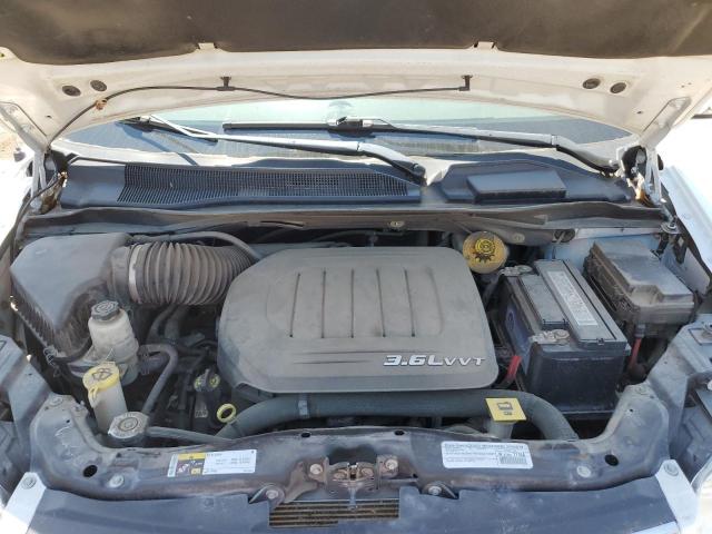 2C4RC1CG6FR638765 - 2015 CHRYSLER TOWN & COU TOURING L WHITE photo 12